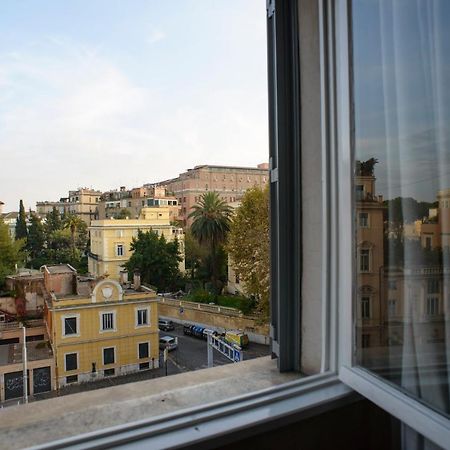 Amici Di Roma Apartment Ngoại thất bức ảnh