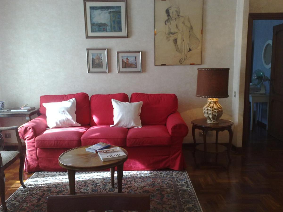 Amici Di Roma Apartment Ngoại thất bức ảnh