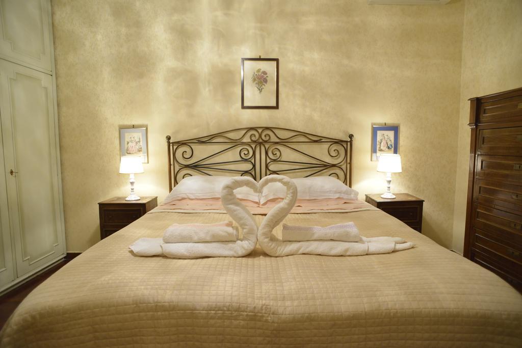 Amici Di Roma Apartment Ngoại thất bức ảnh