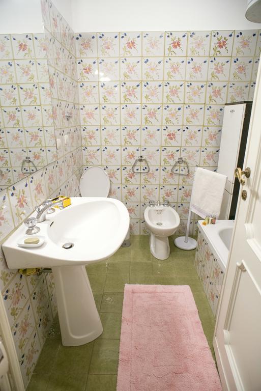 Amici Di Roma Apartment Ngoại thất bức ảnh