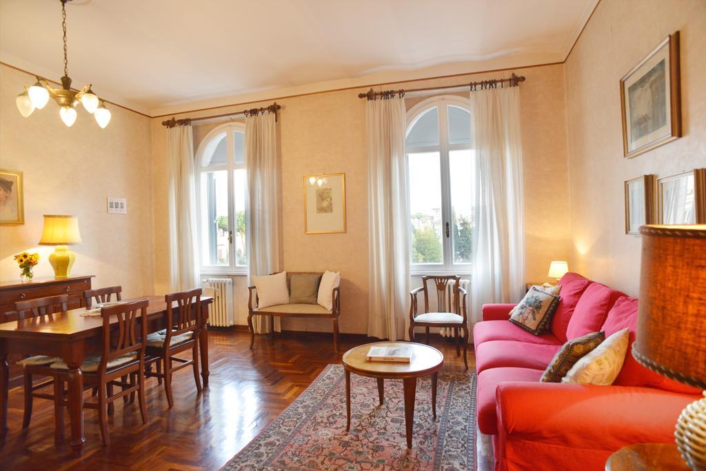 Amici Di Roma Apartment Ngoại thất bức ảnh