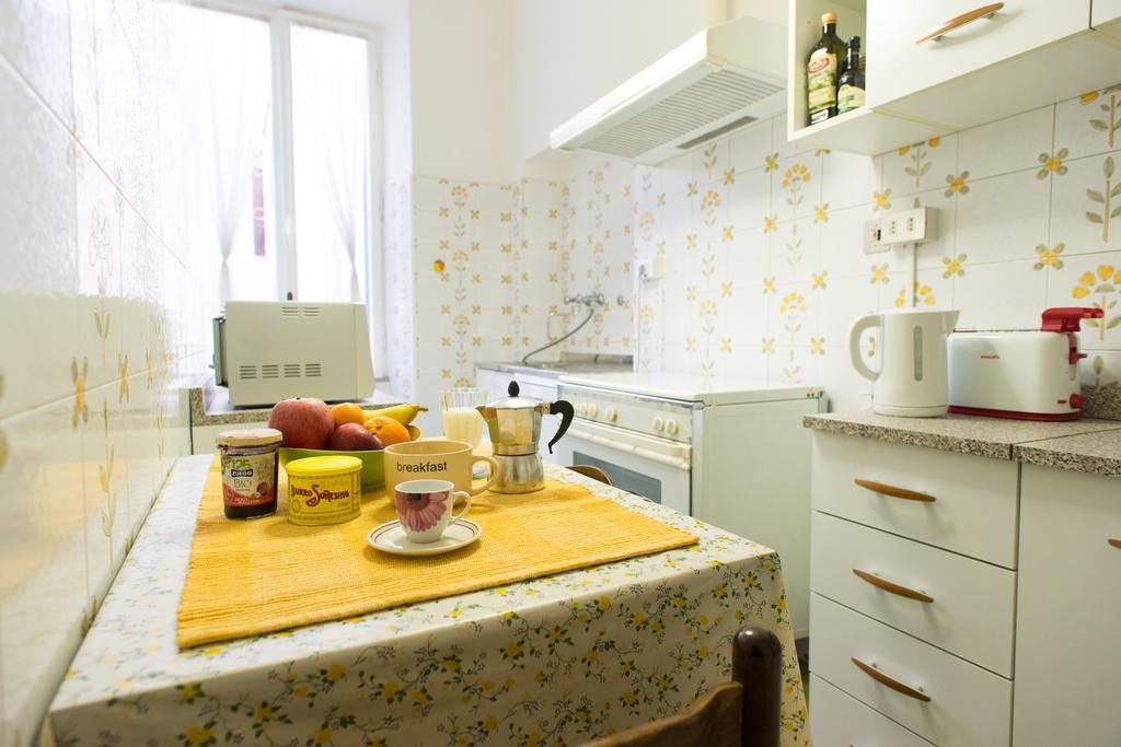 Amici Di Roma Apartment Ngoại thất bức ảnh