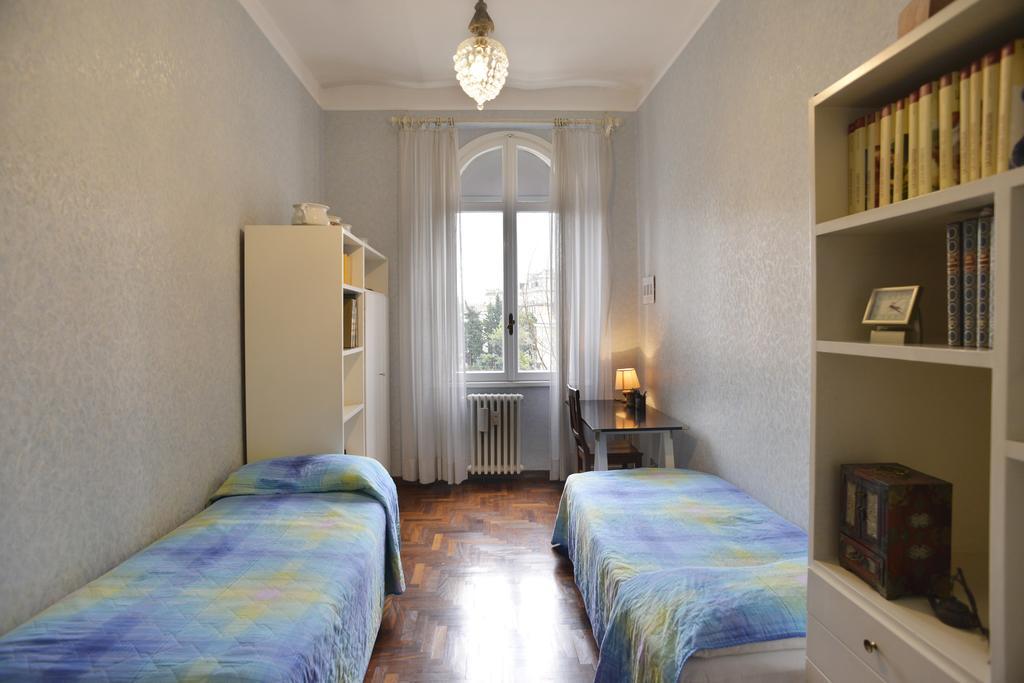 Amici Di Roma Apartment Ngoại thất bức ảnh